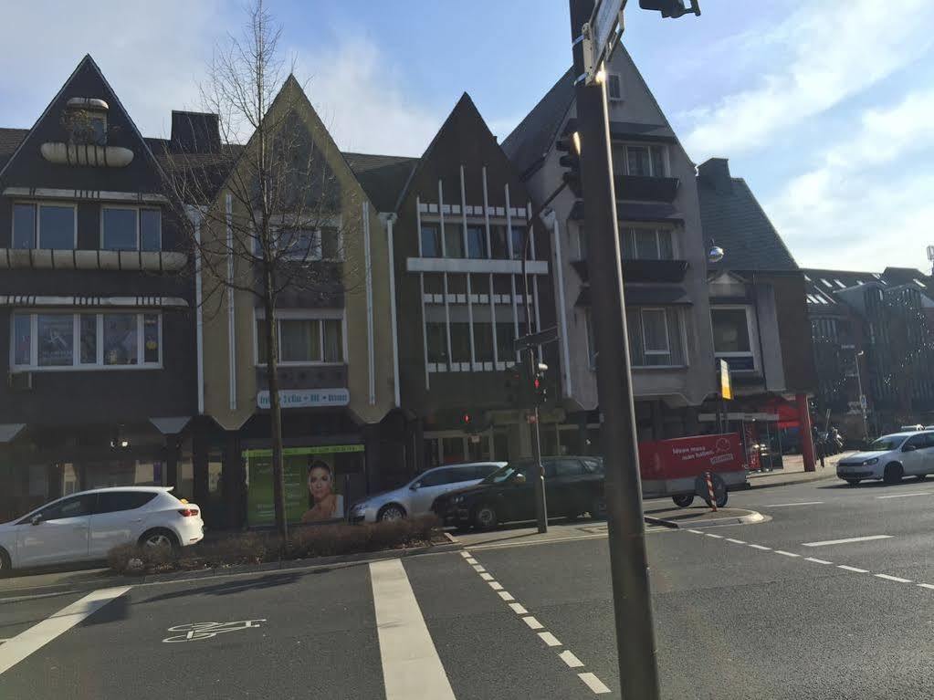 A&S Ferienwohnungen Roonstrasse Bonn Ngoại thất bức ảnh